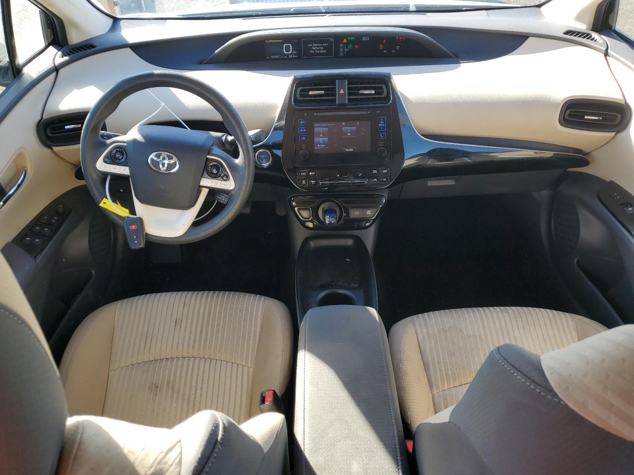 2017 Toyota Prius - Image 8
