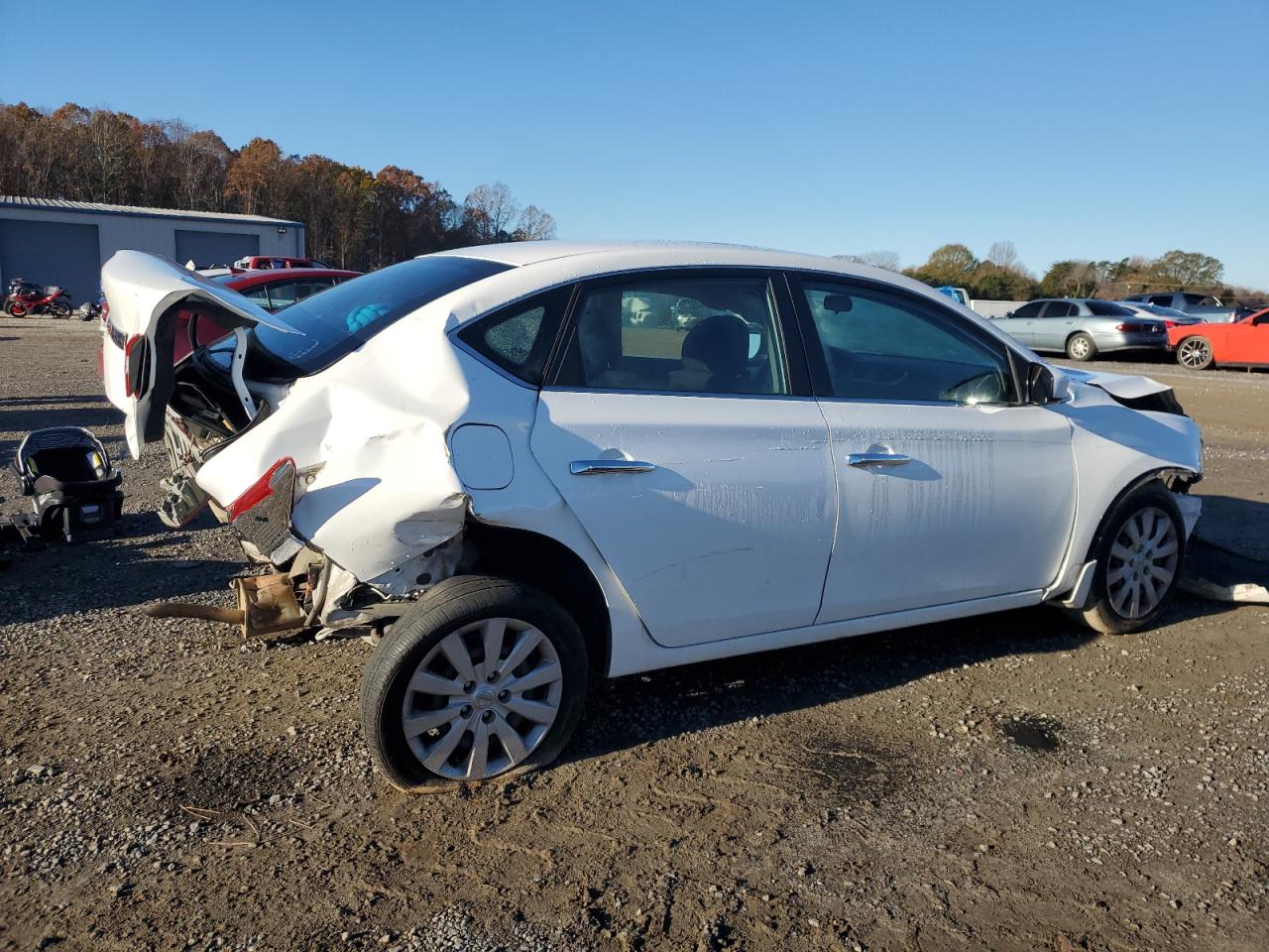 2016 Nissan Sentra - Image 3