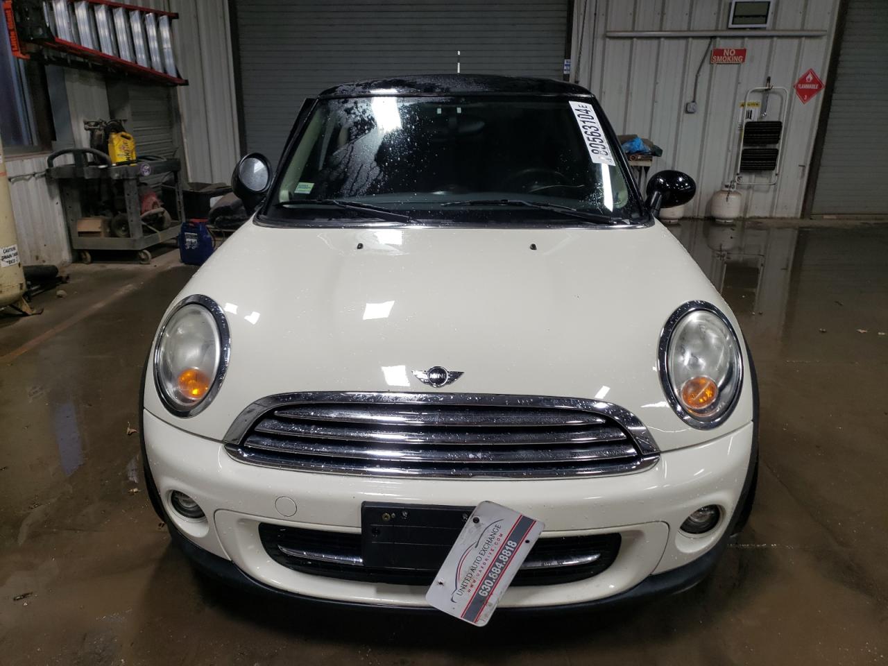 2011 MINI Cooper - Image 5