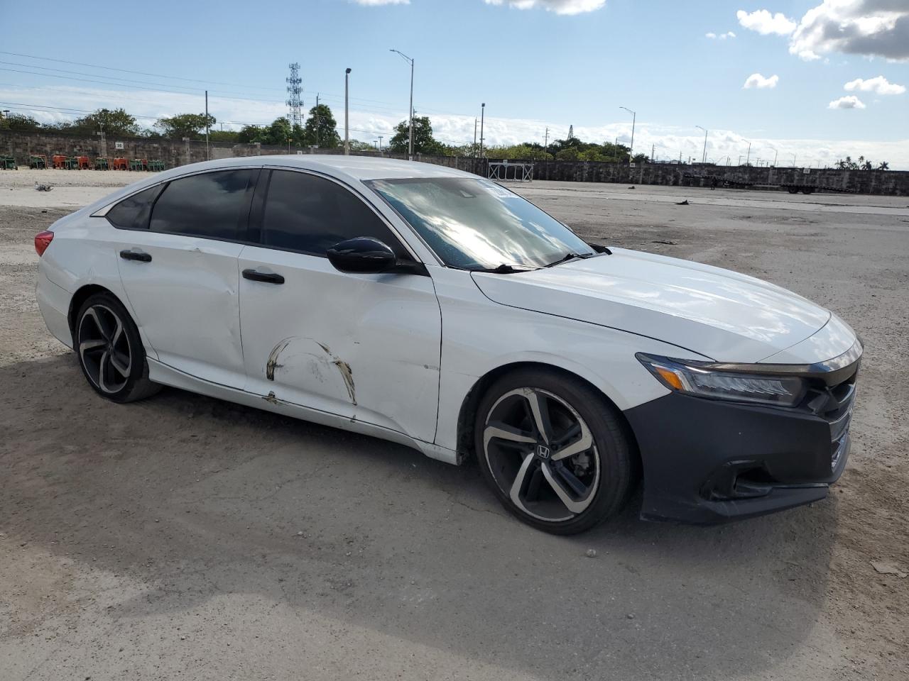 2021 Honda Accord - Image 4