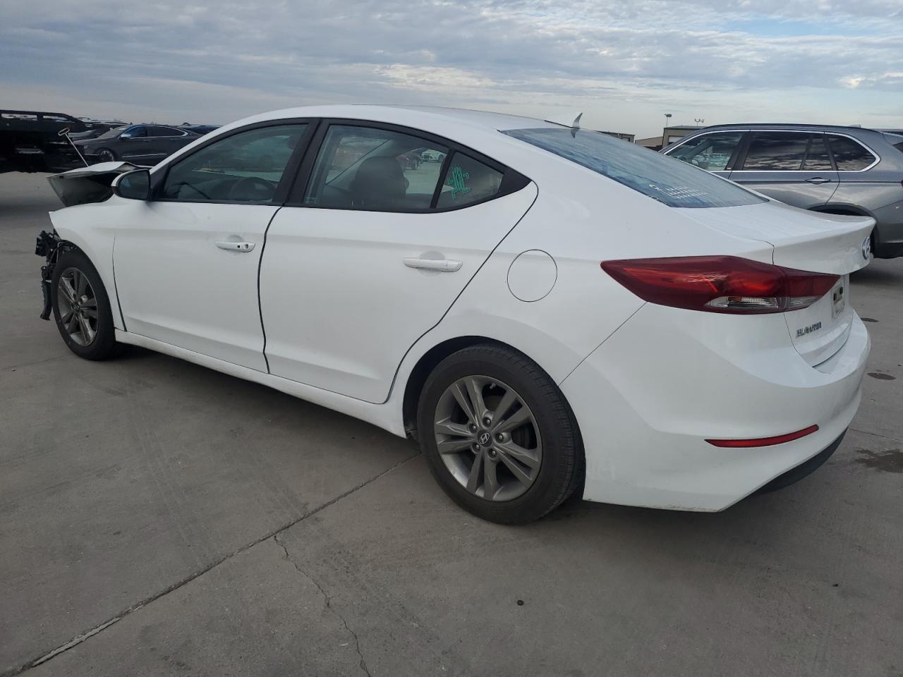 2017 Hyundai Elantra - Image 2