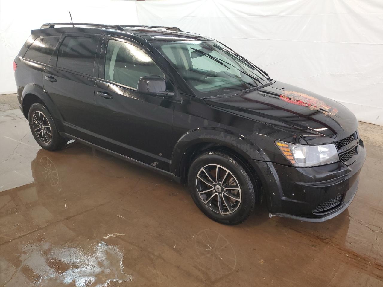 VIN 3C4PDCAB8JT518043 2018 DODGE JOURNEY no.4