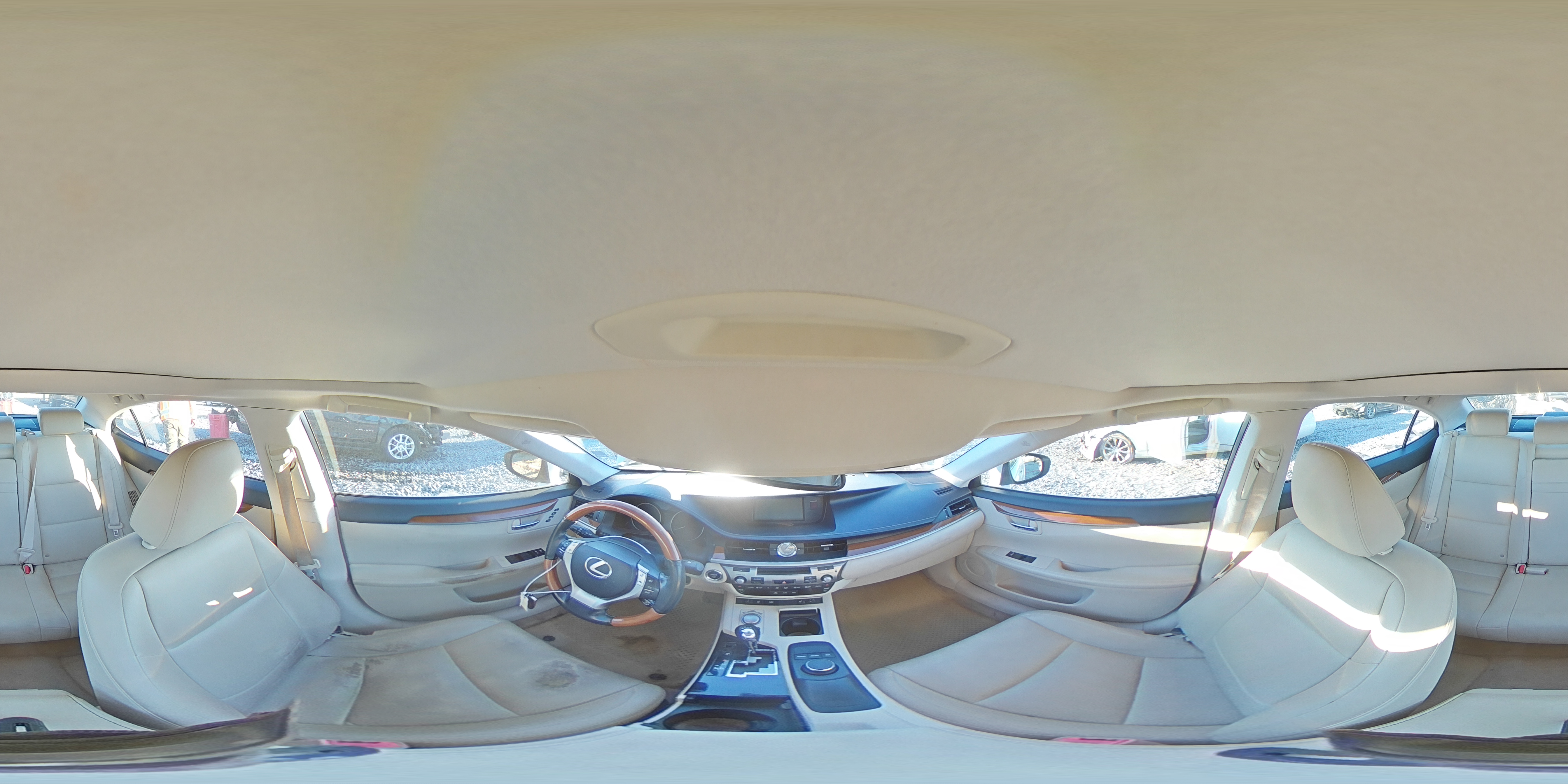 2013 Lexus ES - Image 14
