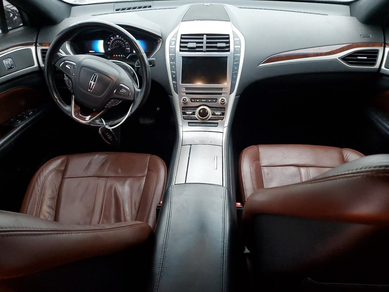 2017 Lincoln MKZ - Image 8