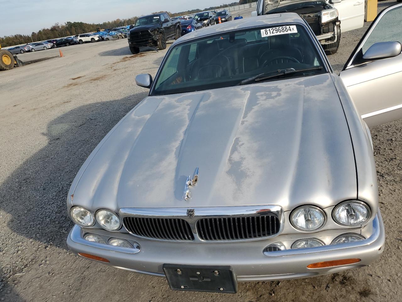 2003 Jaguar Xj8 VIN: SAJDA14C03LF55577 Lot: 81296884