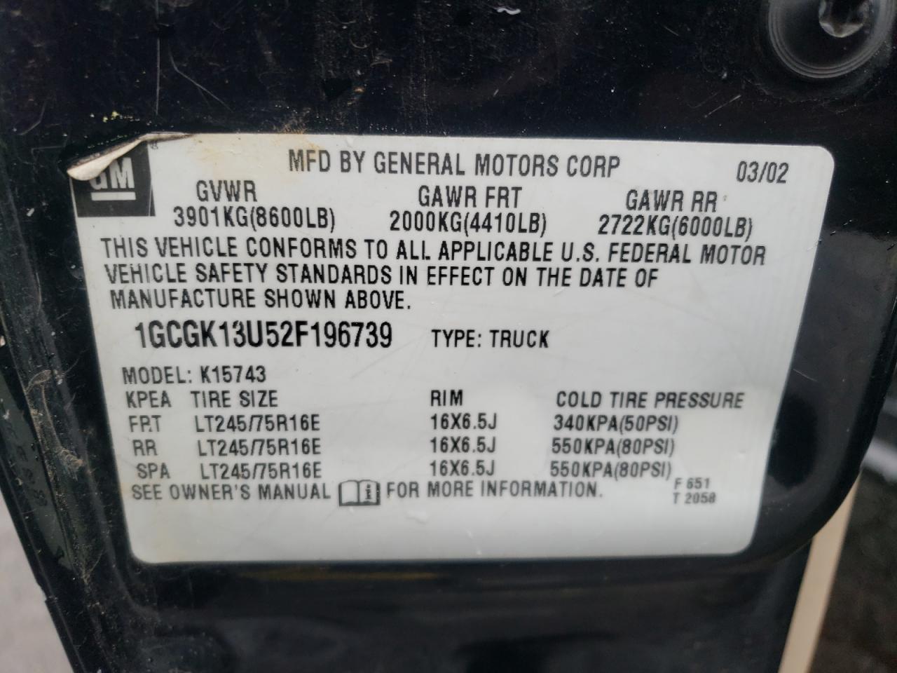 2002 Chevrolet Silverado - Image 12