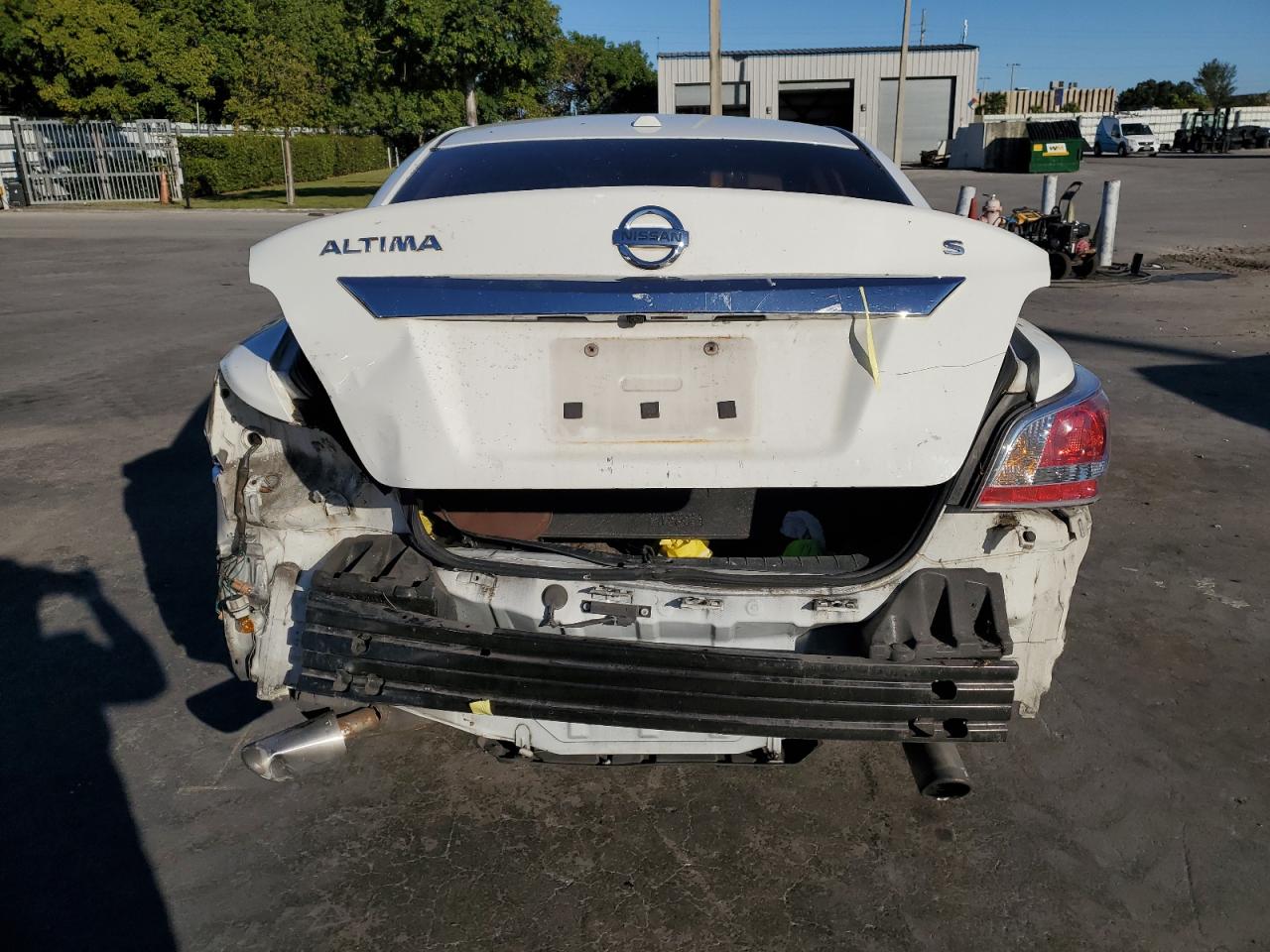 2015 Nissan Altima - Image 6