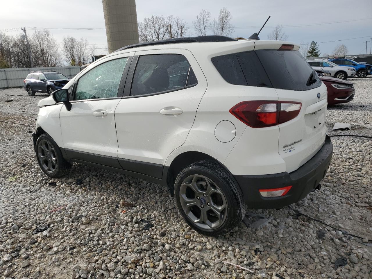 VIN MAJ6P1CL0JC204823 2018 FORD ECOSPORT no.2