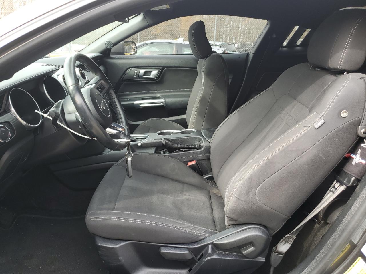 2018 Ford Mustang - Image 7
