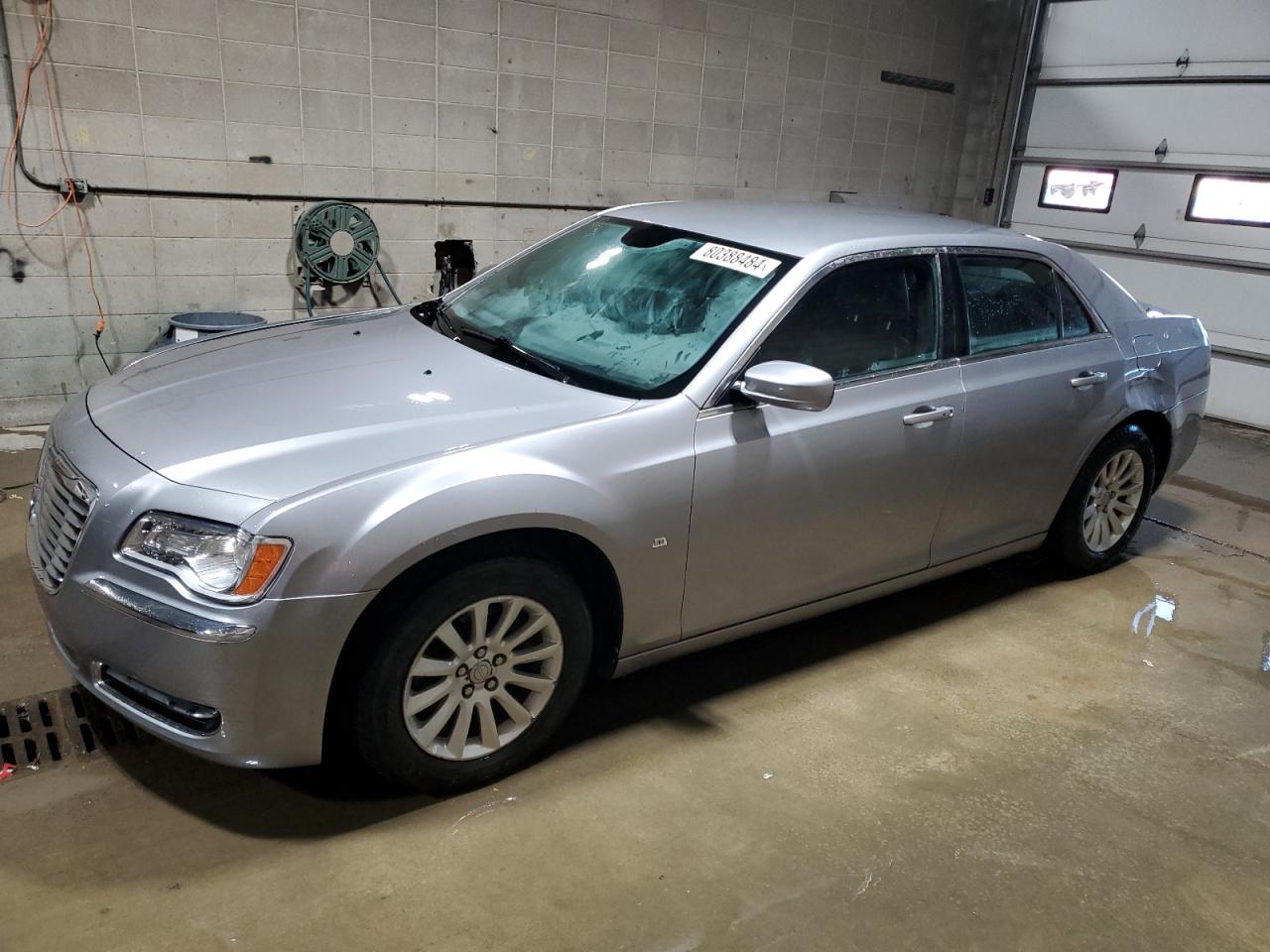 VIN 2C3CCAAG0DH698931 2013 CHRYSLER 300 no.1