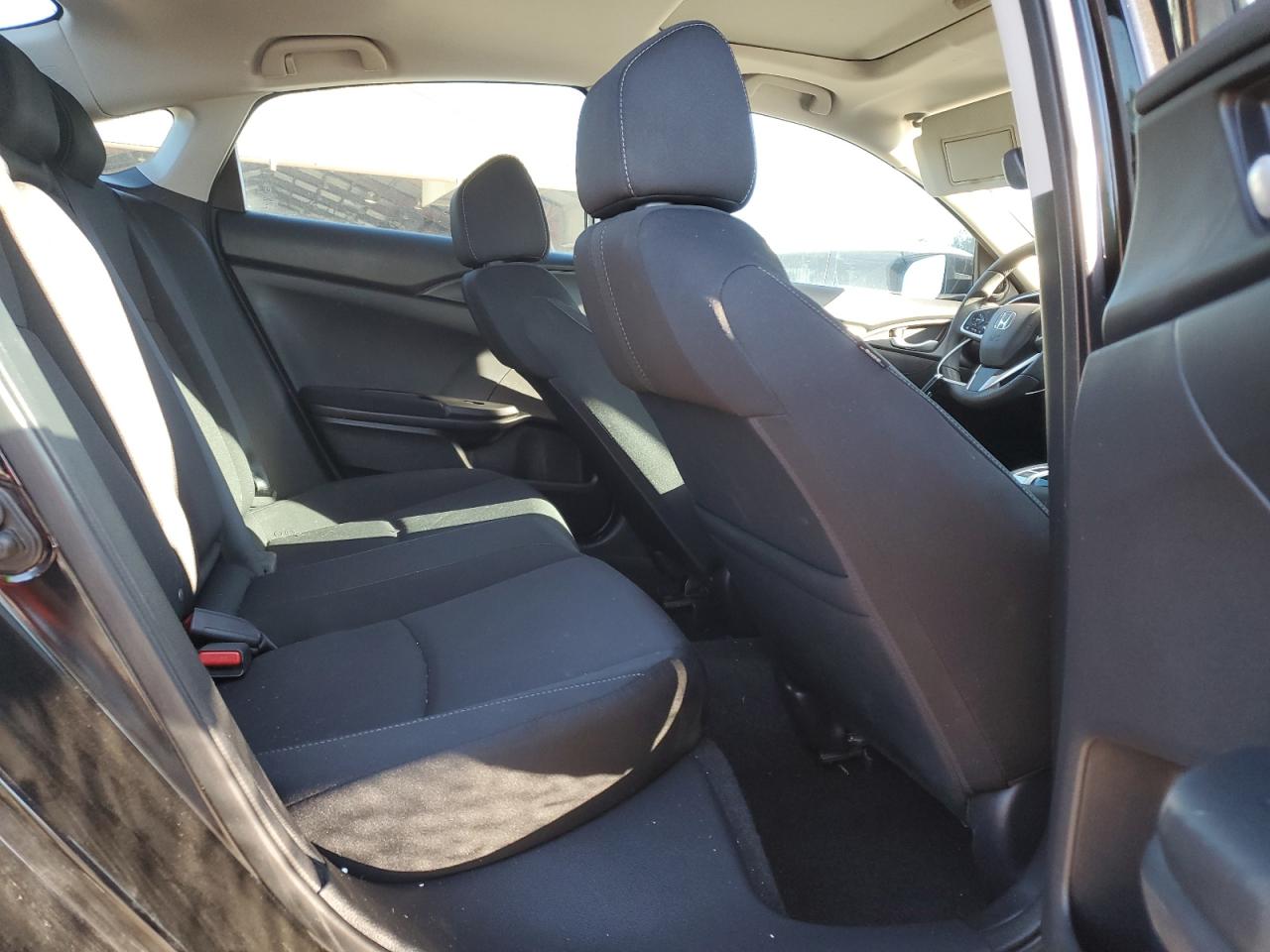 2016 Honda Civic - Image 10