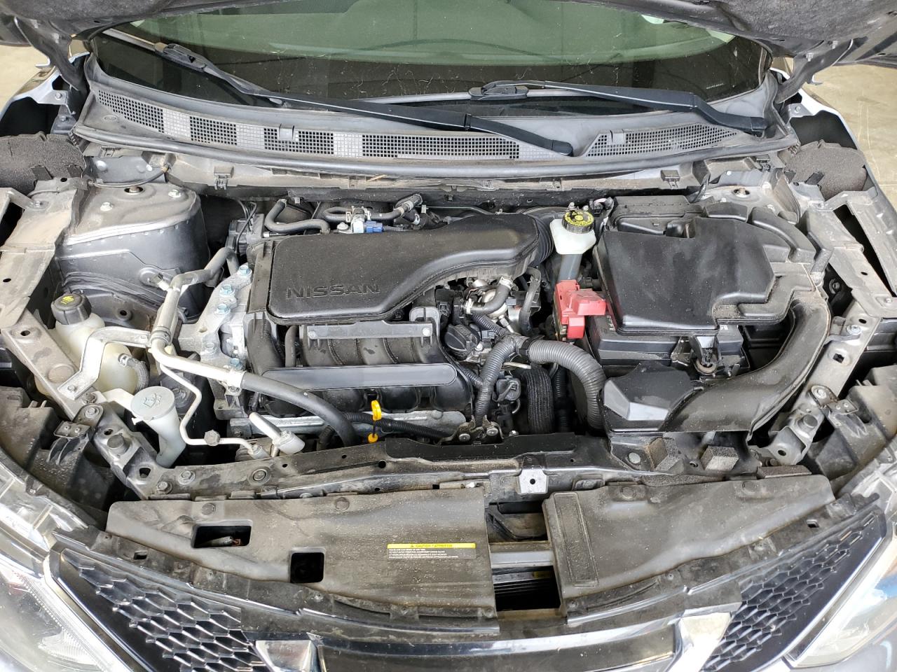 2018 Nissan Rogue - Image 12