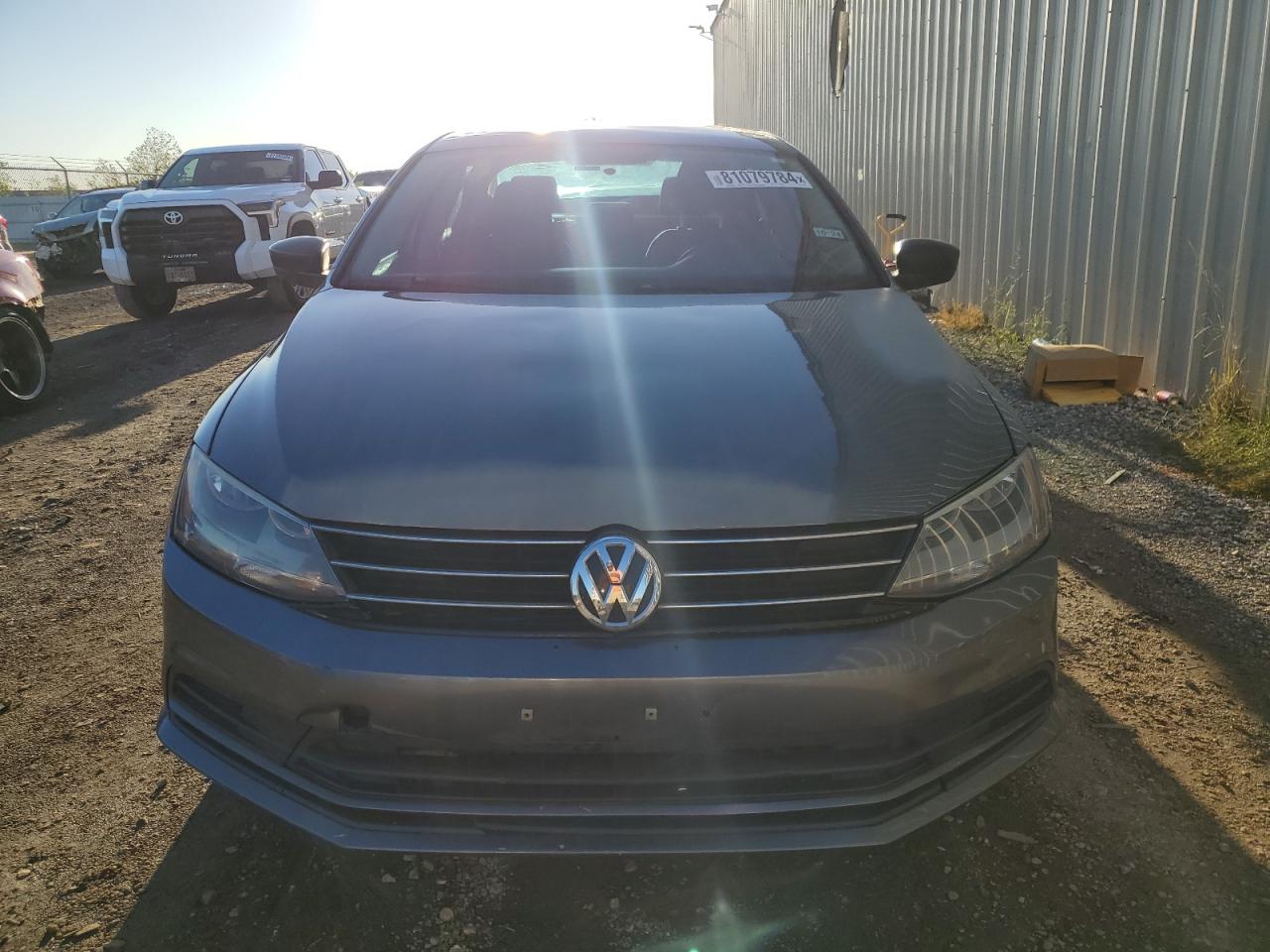 2015 Volkswagen Jetta - Image 5