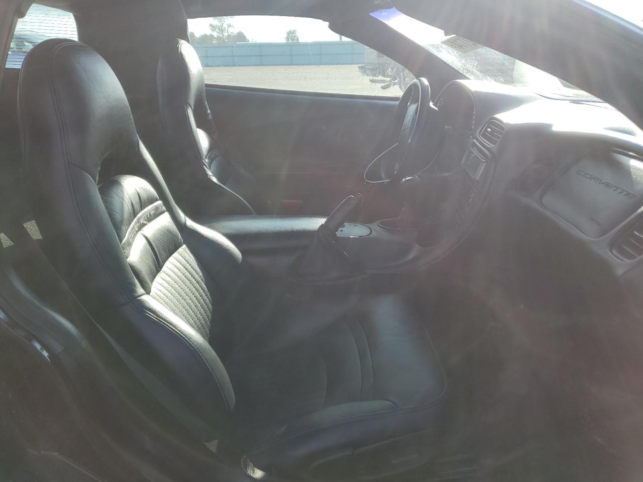 2002 Chevrolet Corvette - Image 7