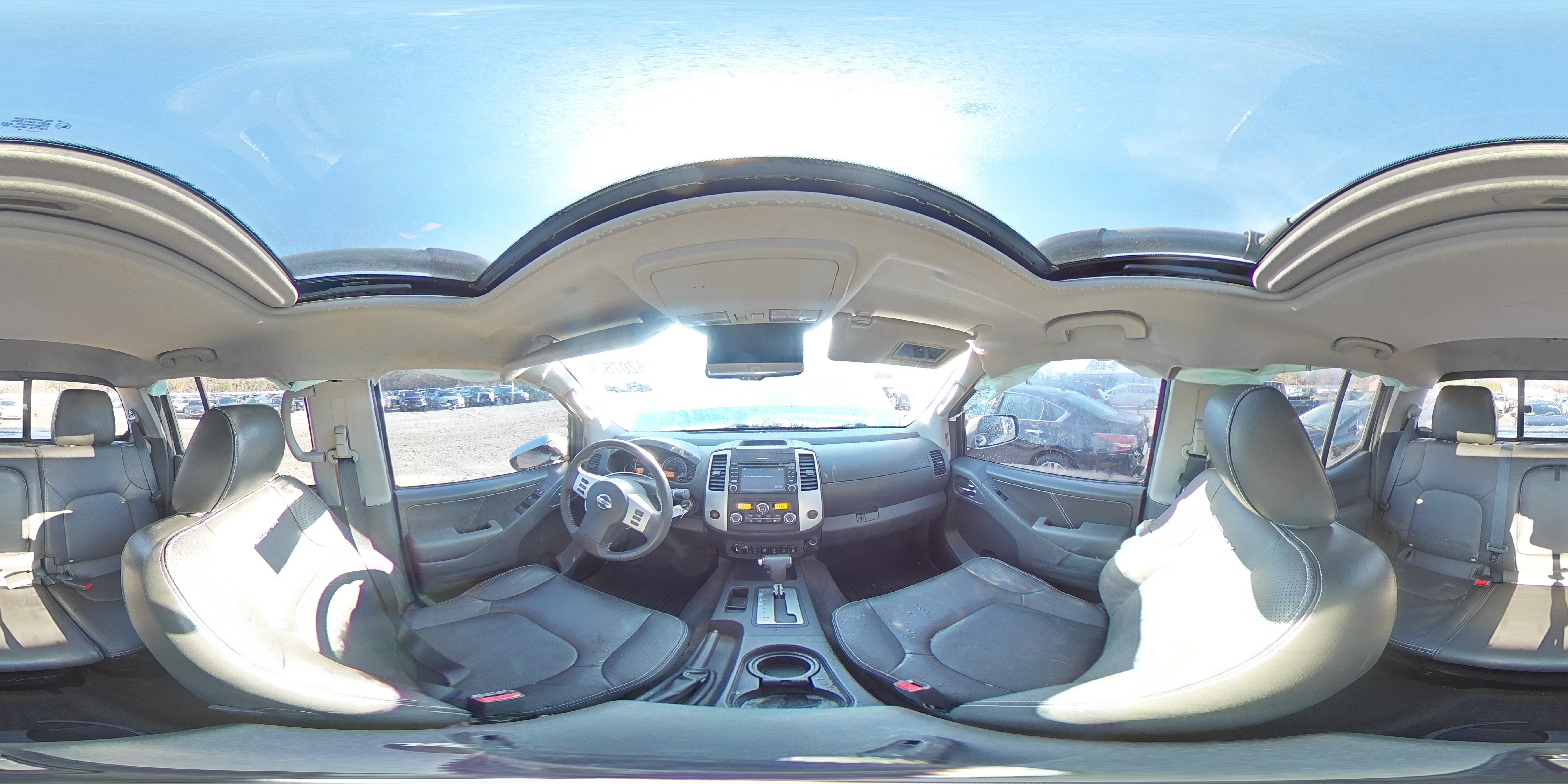 2015 Nissan Navara (Frontier) - Image 13