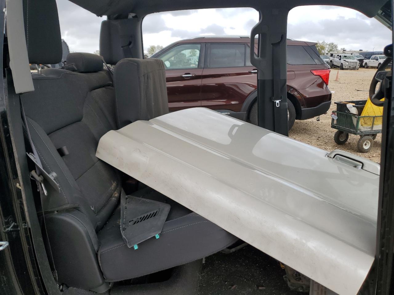 2021 Chevrolet Silverado - Image 10
