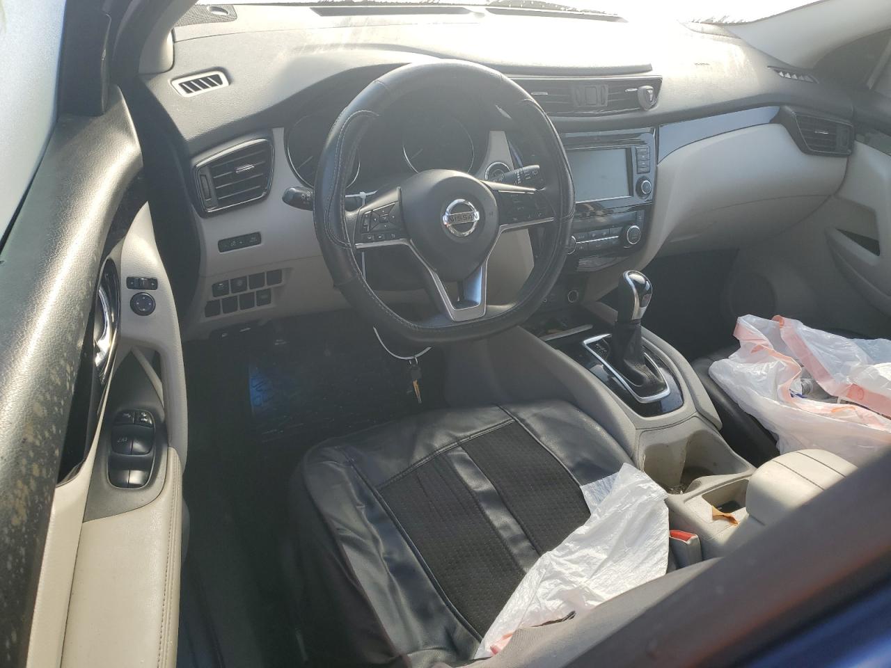 2019 Nissan Rogue - Image 8
