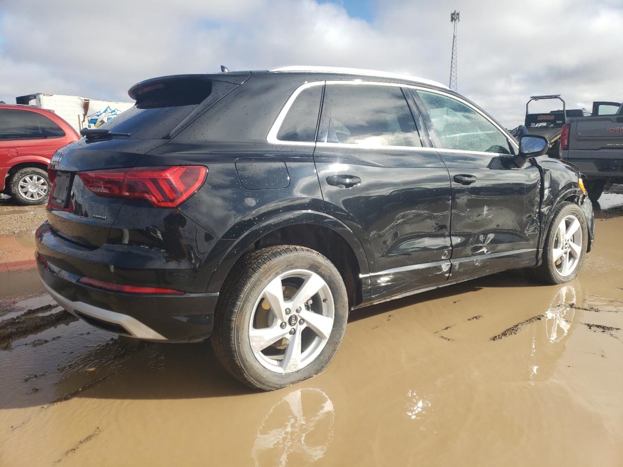 VIN WA1AUCF36M1096884 2021 AUDI Q3 no.3