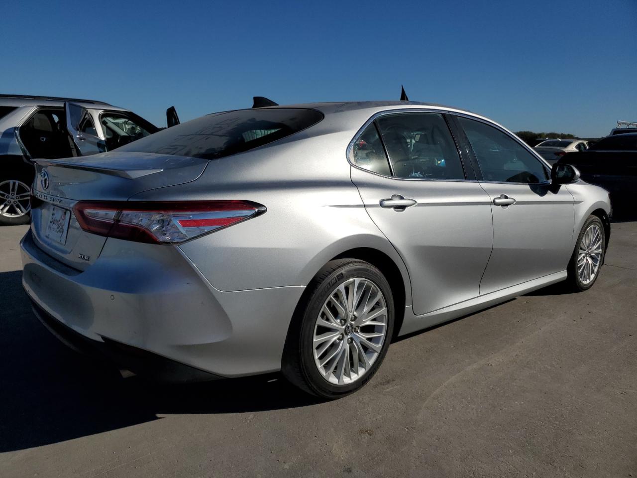 2018 Toyota Camry - Image 3