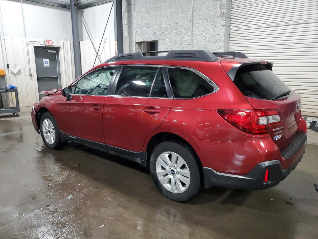 2018 Subaru Outback - Image 2