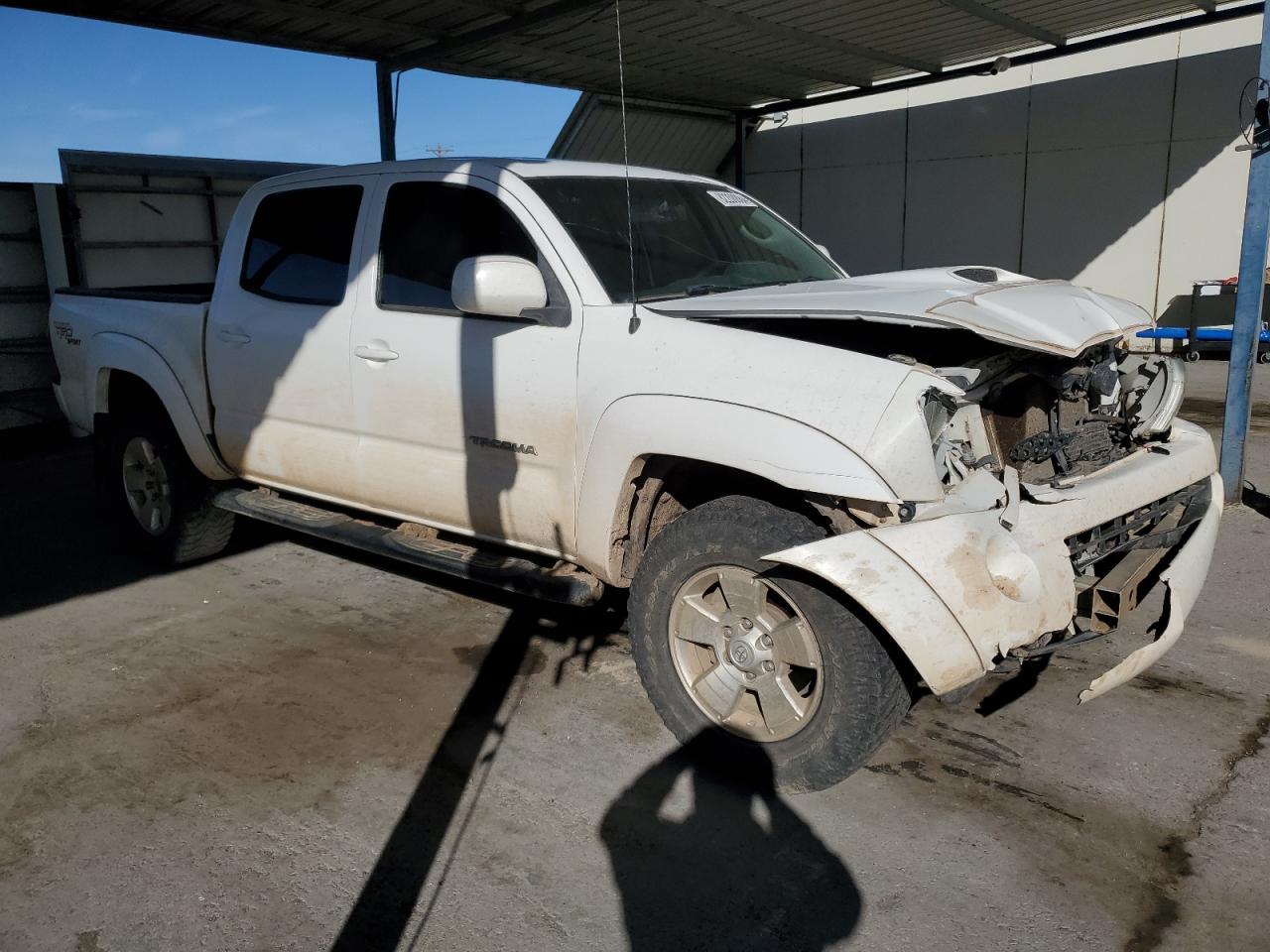 2011 Toyota Tacoma - Image 4
