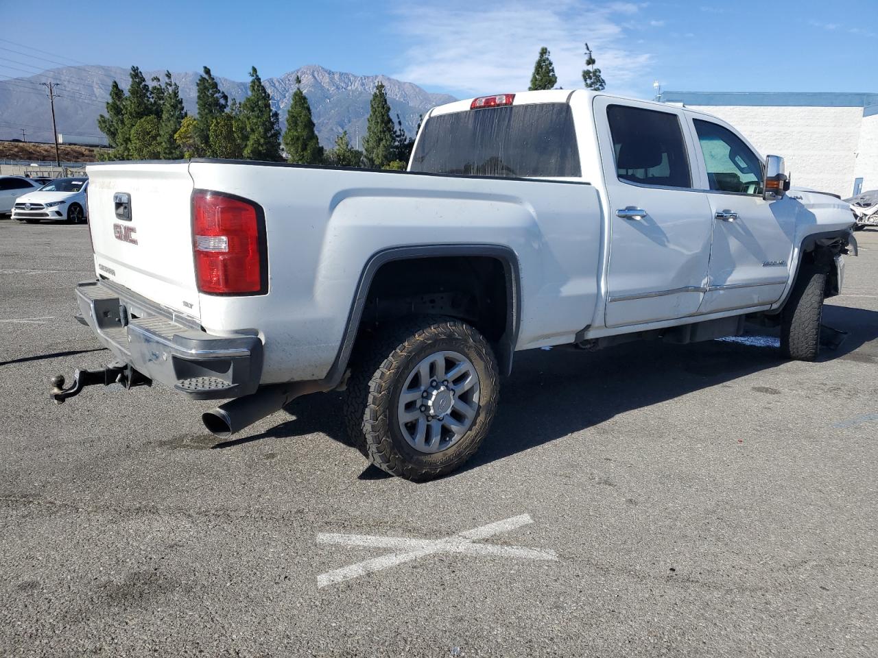 2016 GMC Sierra - Image 3