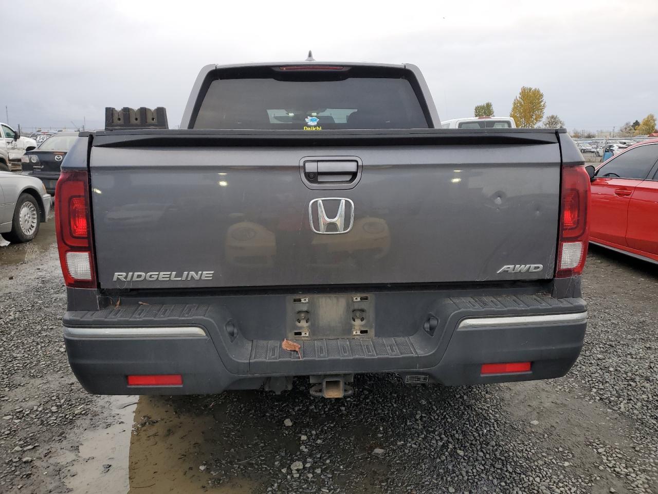 2018 Honda Ridgeline Rtl VIN: 5FPYK3F58JB000355 Lot: 77248964