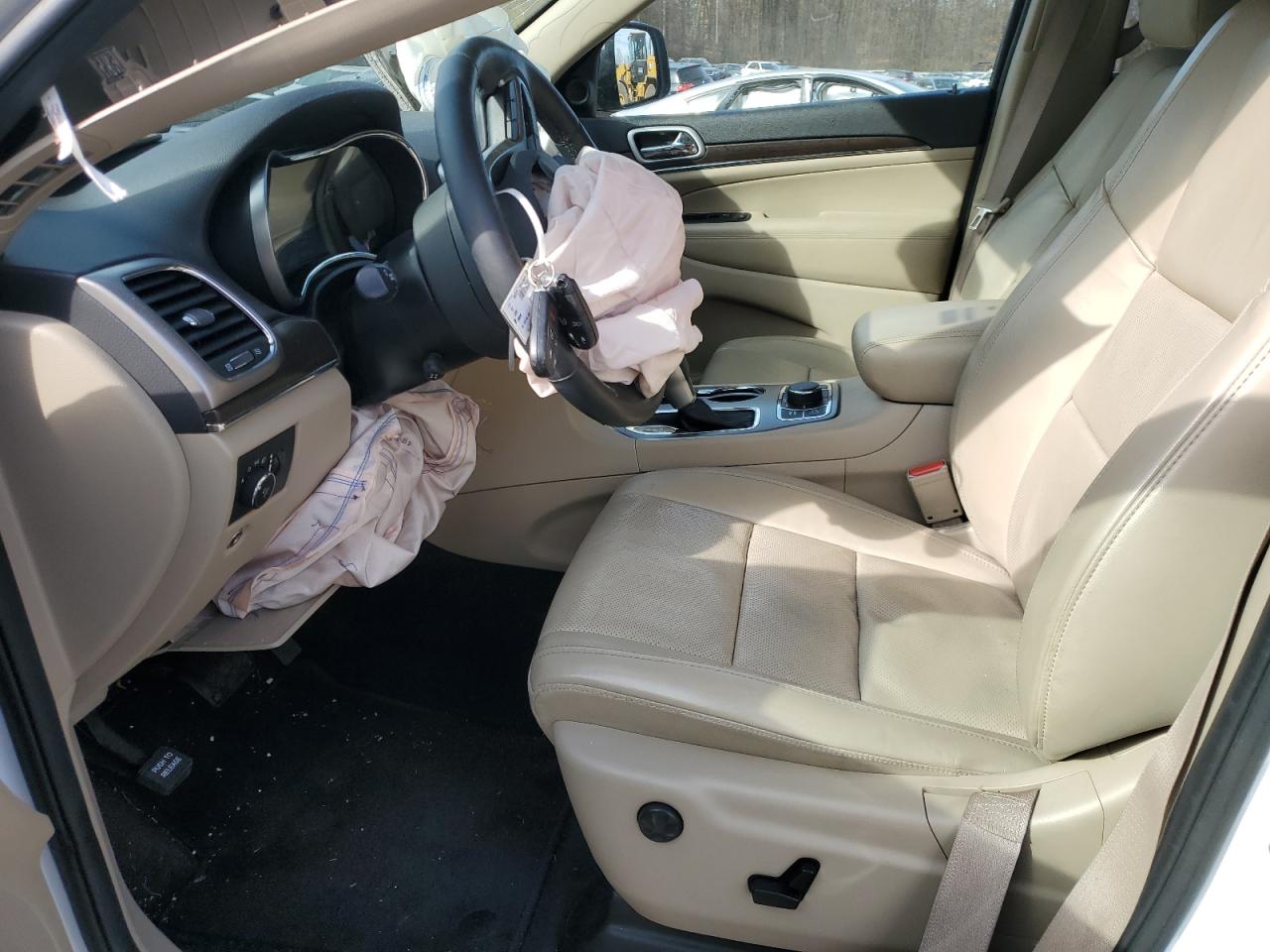 2018 Jeep Grand Cherokee - Image 7