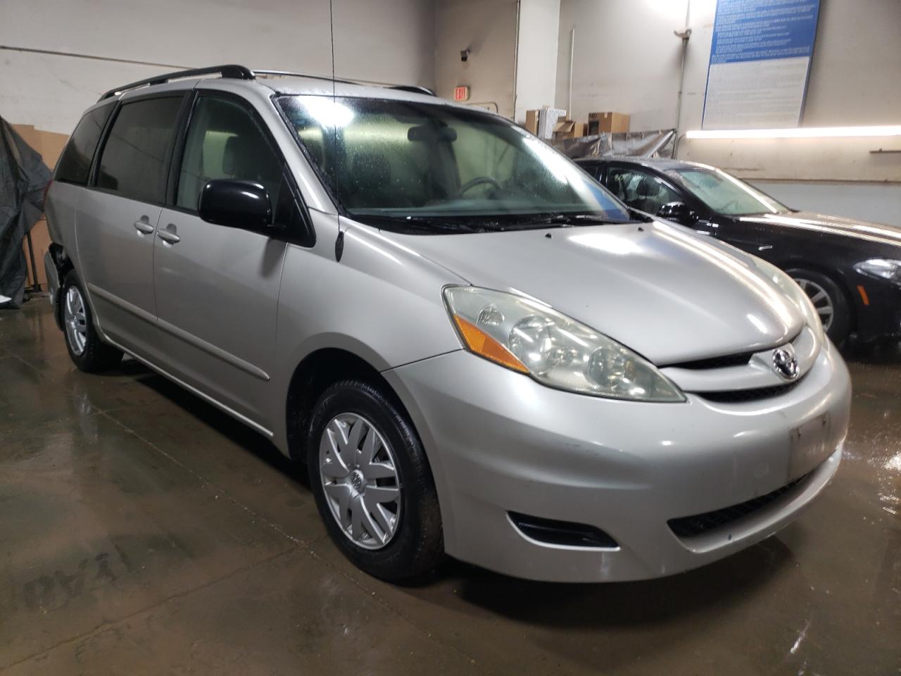 2006 Toyota Sienna - Image 4