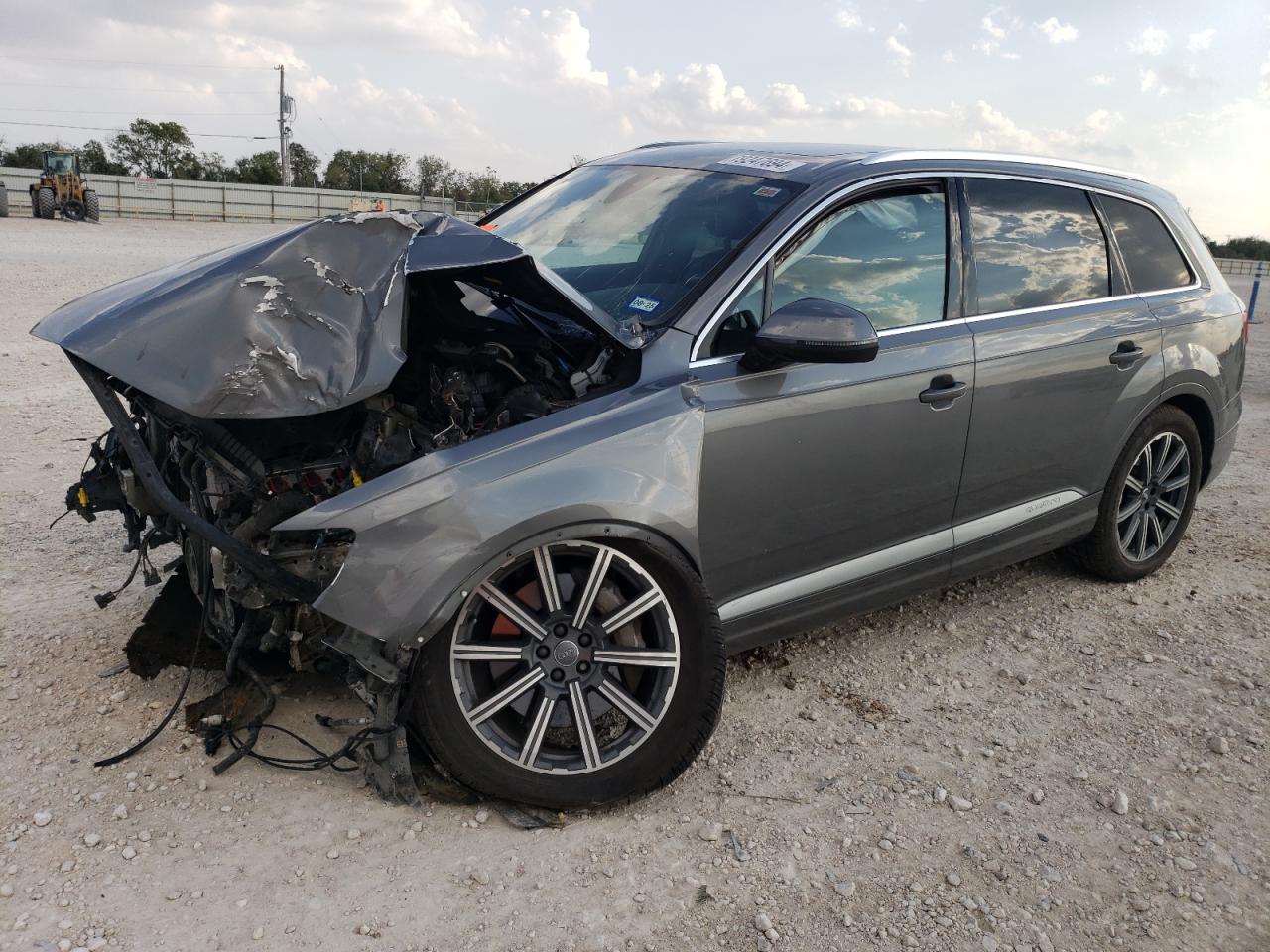 2018 Audi Q7 - Image 1