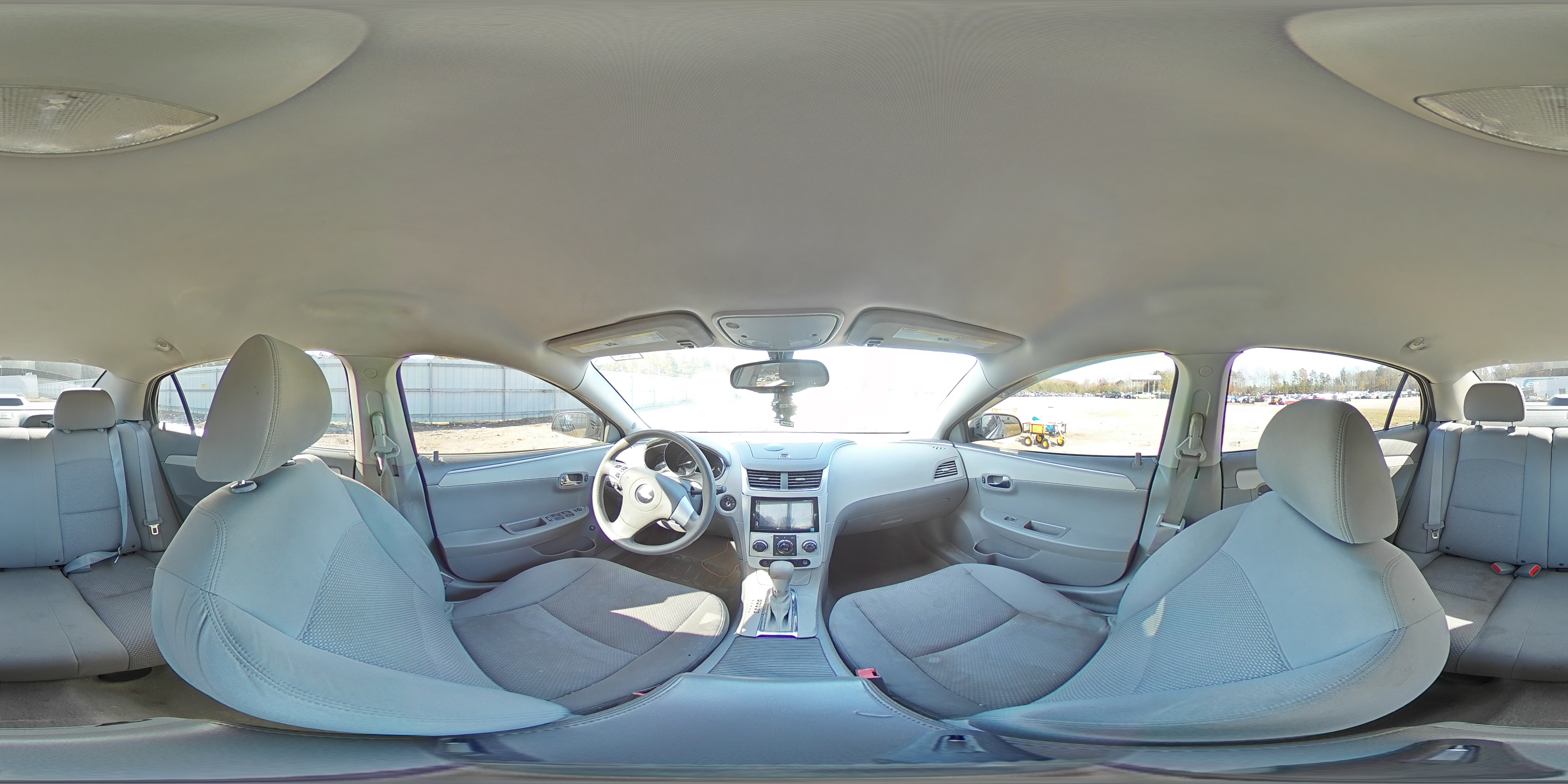 2011 Chevrolet Malibu - Image 13
