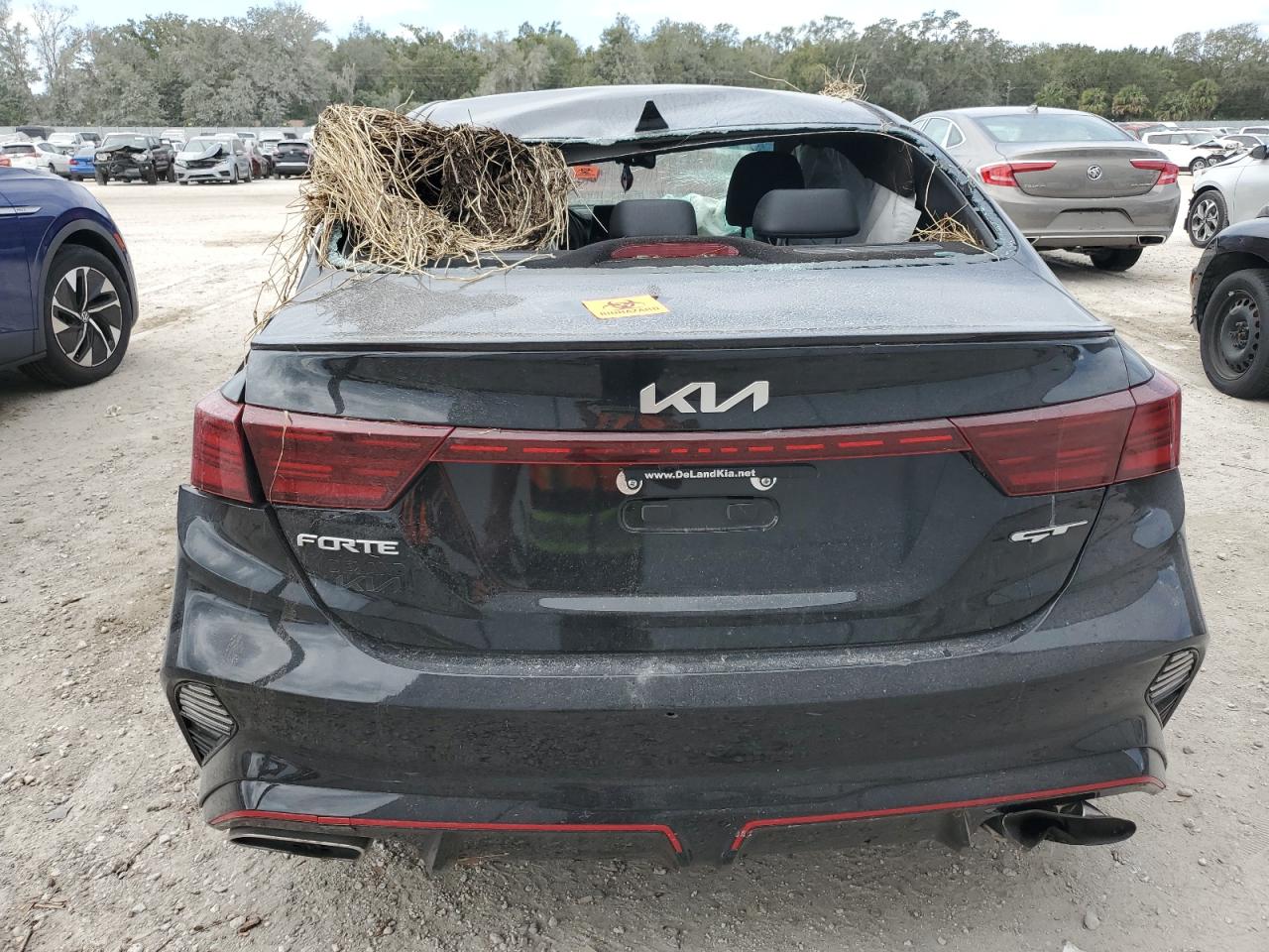 2024 Kia Forte - Image 6