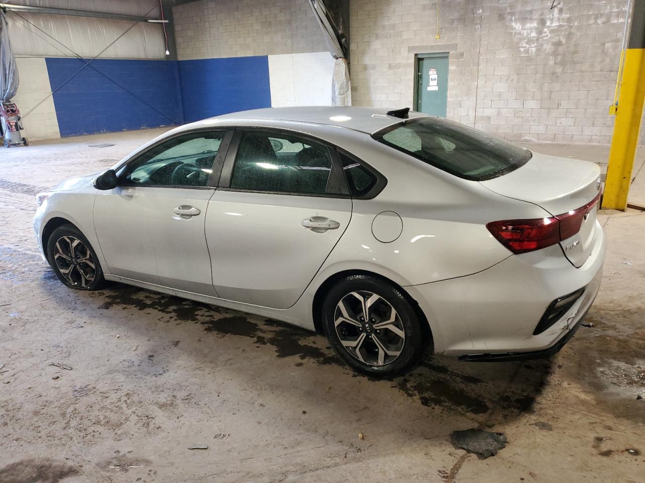 VIN 3KPF24AD3ME283164 2021 KIA FORTE no.2