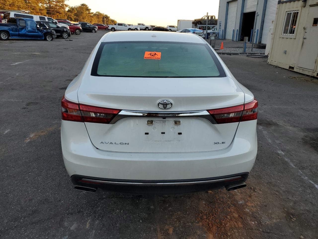 VIN 4T1BK1EB5JU278367 2018 TOYOTA AVALON no.6