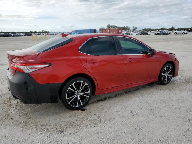  TOYOTA CAMRY 2019 Красный