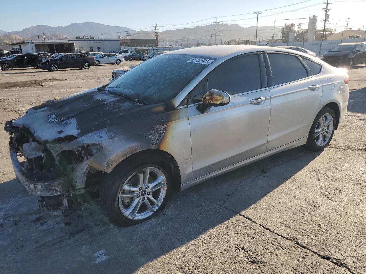 VIN 3FA6P0LU6JR197445 2018 FORD FUSION no.1