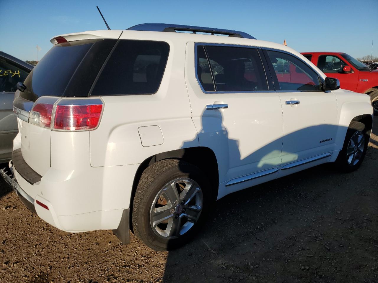2013 GMC Terrain - Image 3