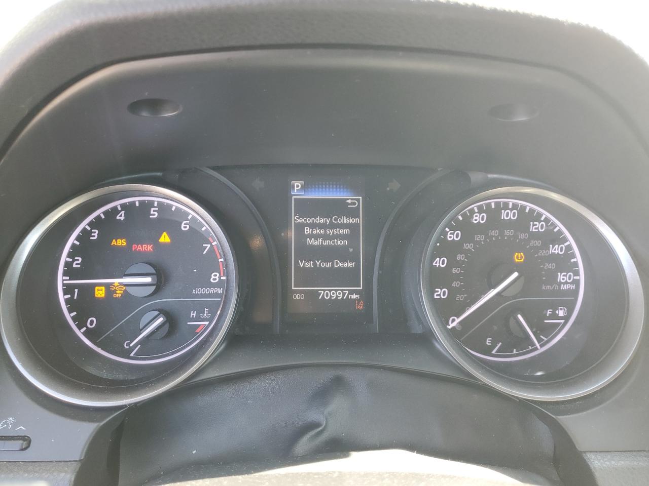 2021 Toyota Camry - Image 9