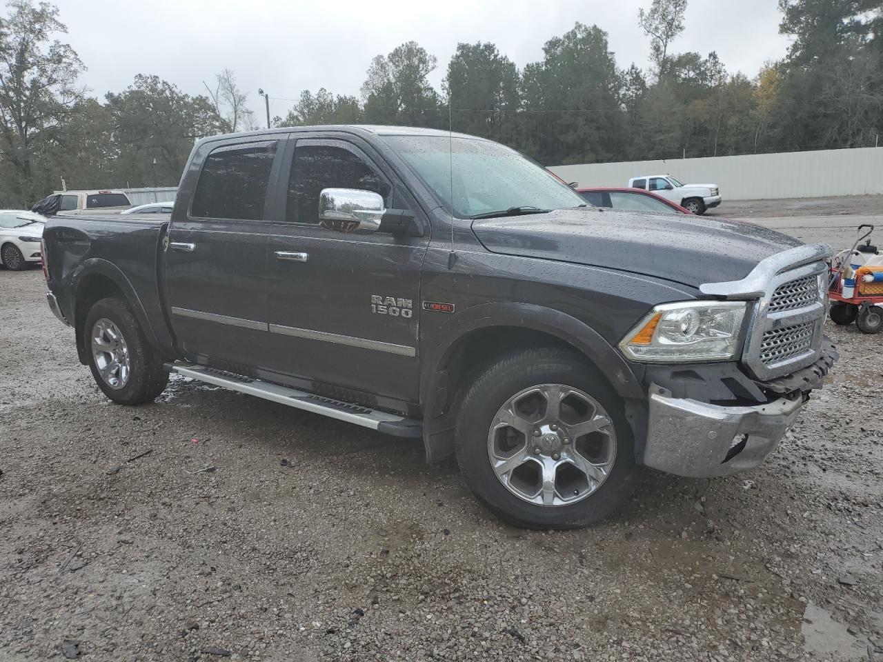 2017 RAM 1500 - Image 4