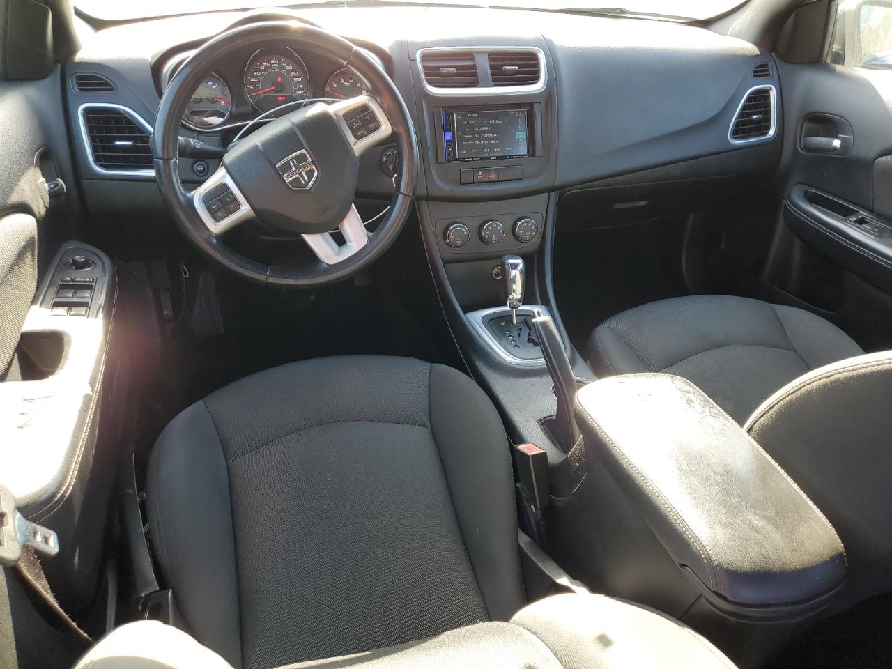 2013 Dodge Avenger - Image 8