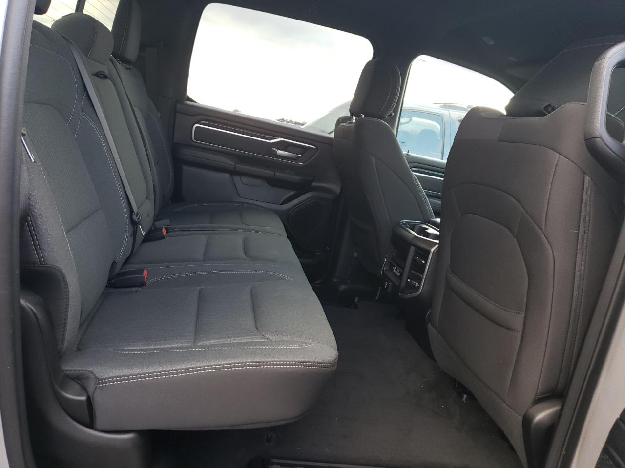 2021 RAM 1500 - Image 10