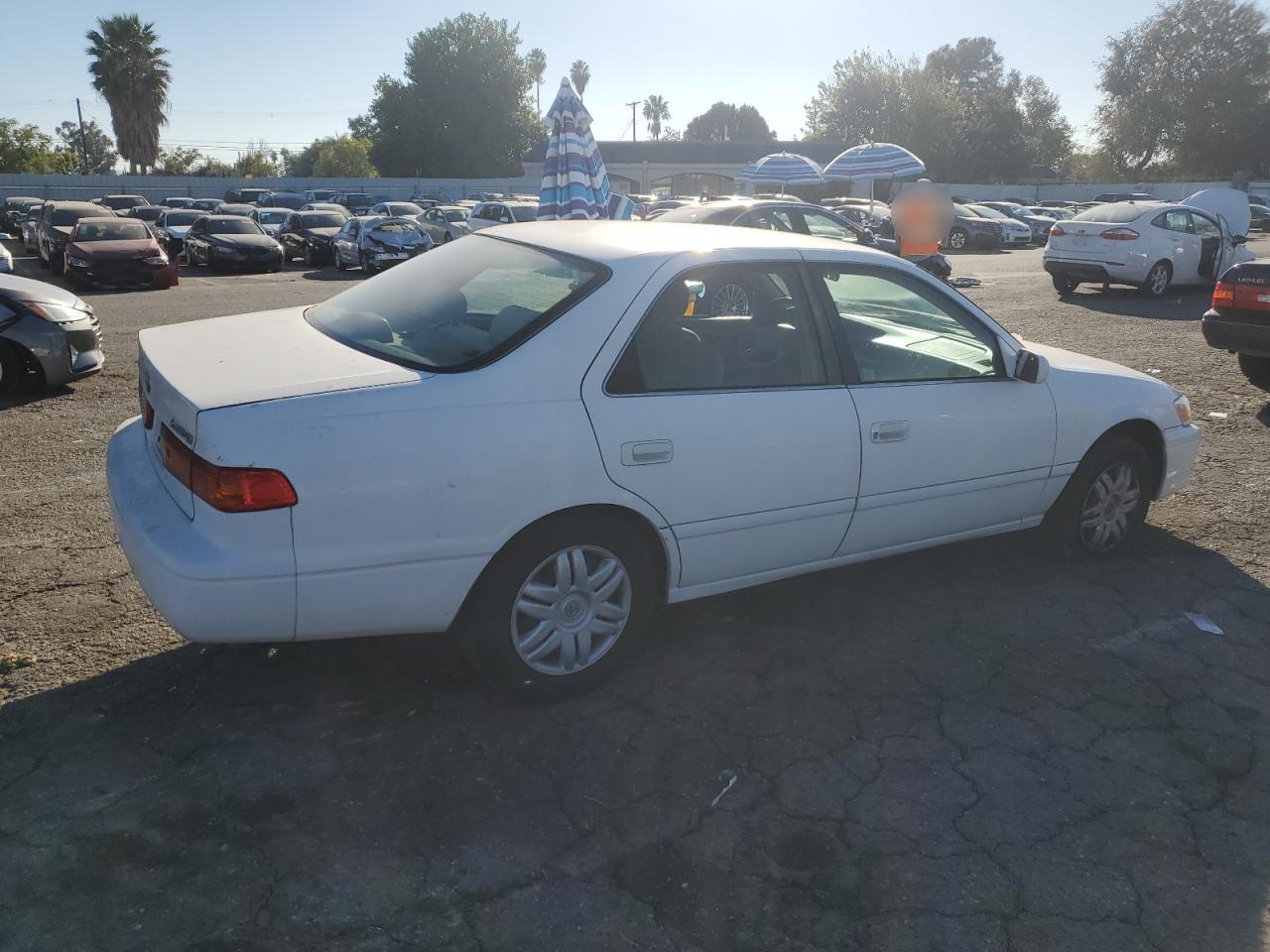 2001 Toyota Camry - Image 3