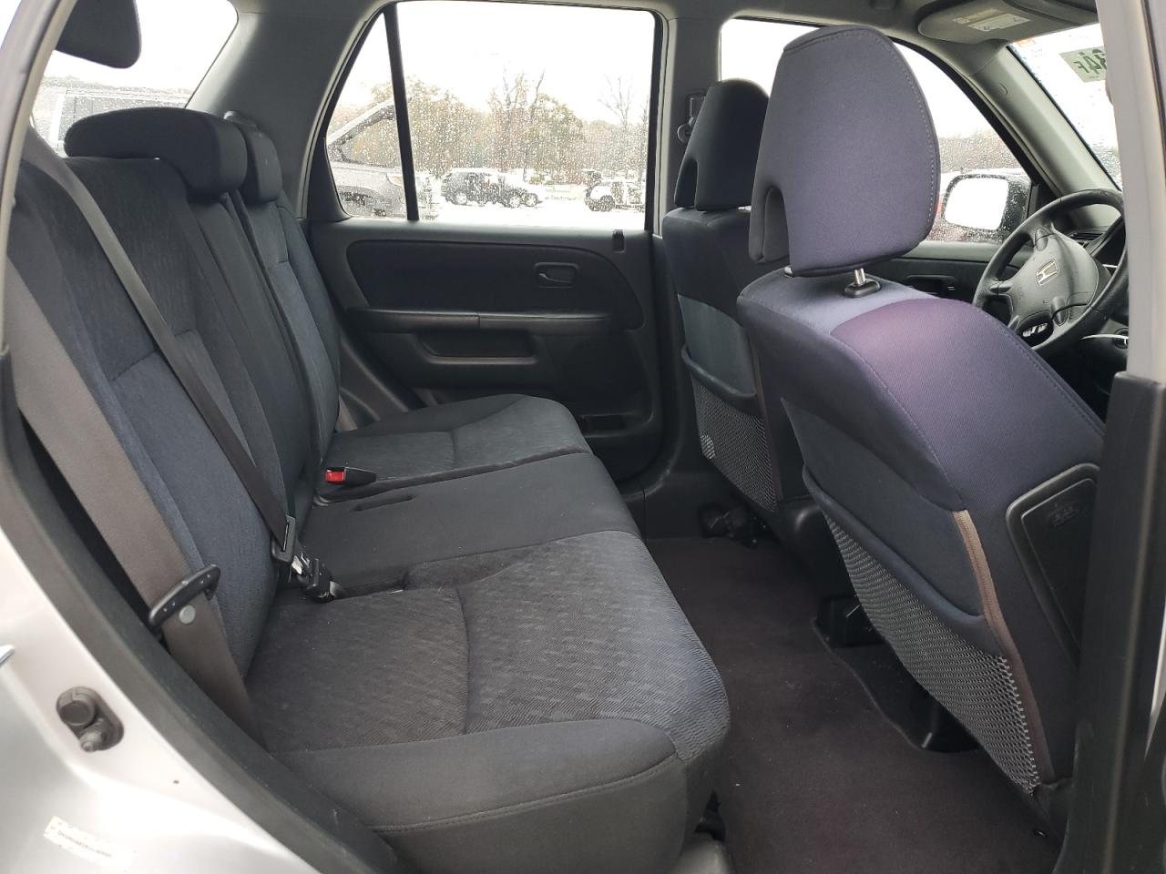 2005 Honda CR-V - Image 11