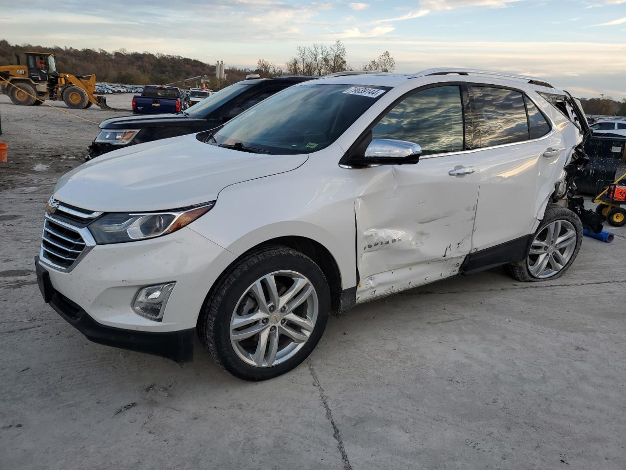 2020 Chevrolet Equinox - Image 1