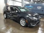 2018 Chrysler Pacifica Touring Plus იყიდება Ham Lake-ში, MN - Side