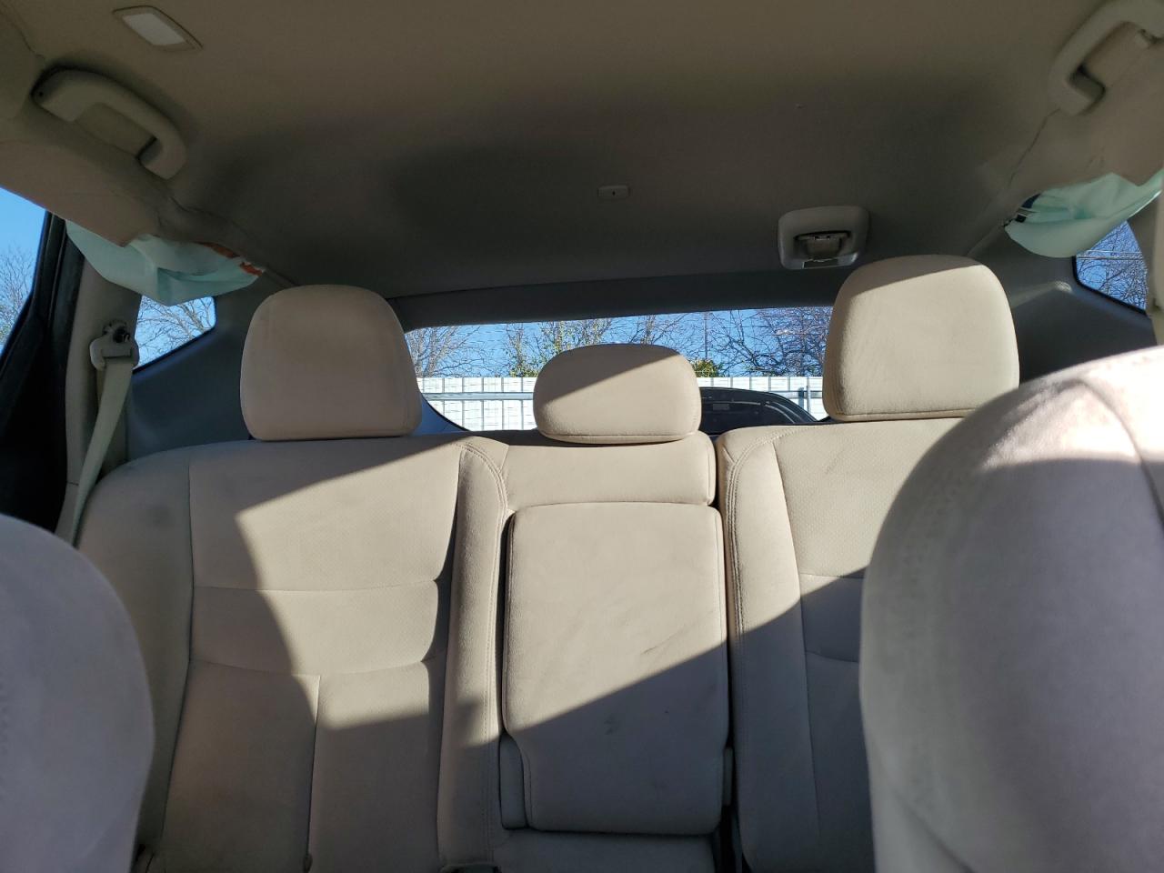 2015 Nissan Murano - Image 10
