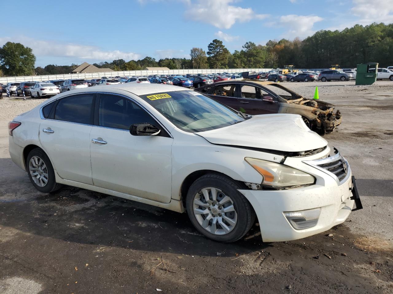 2014 Nissan Altima - Image 4