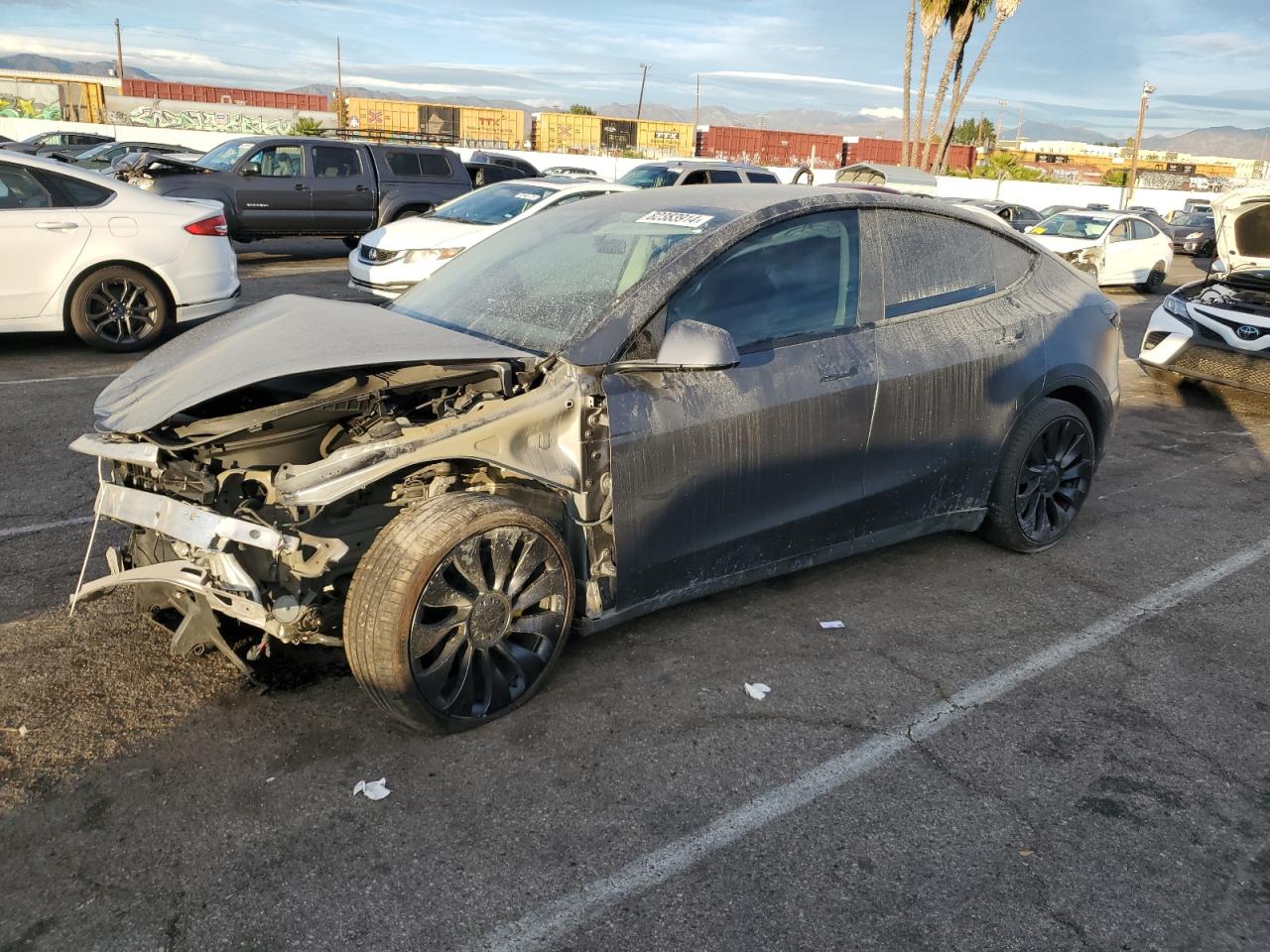 VIN 7SAYGDEF2NF409499 2022 TESLA MODEL Y no.1