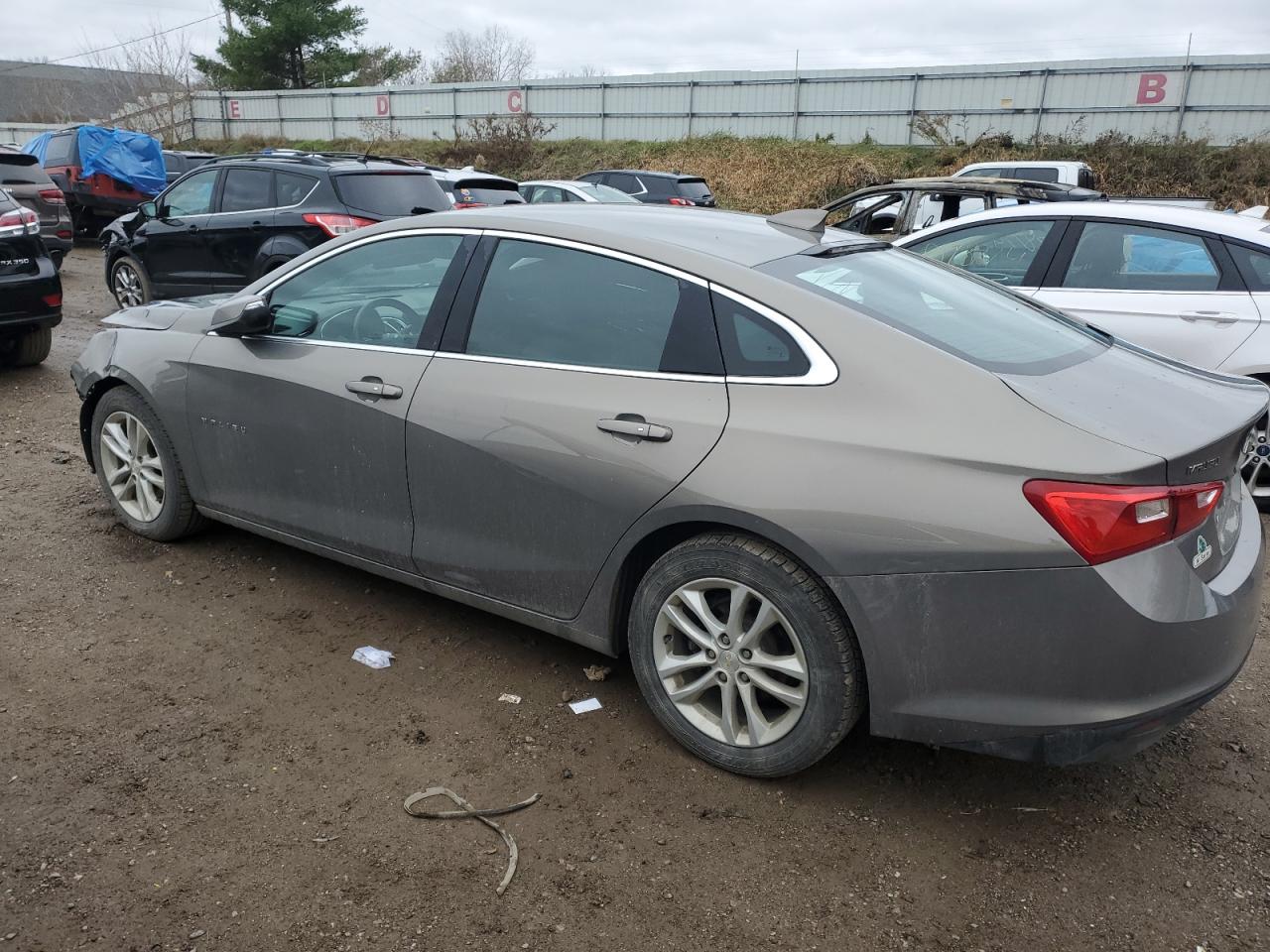 2018 Chevrolet Malibu - Image 2