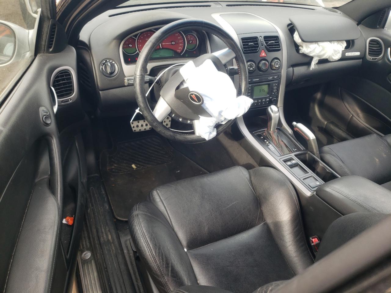 2006 Pontiac Gto VIN: 6G2VX12U76L811445 Lot: 82221274
